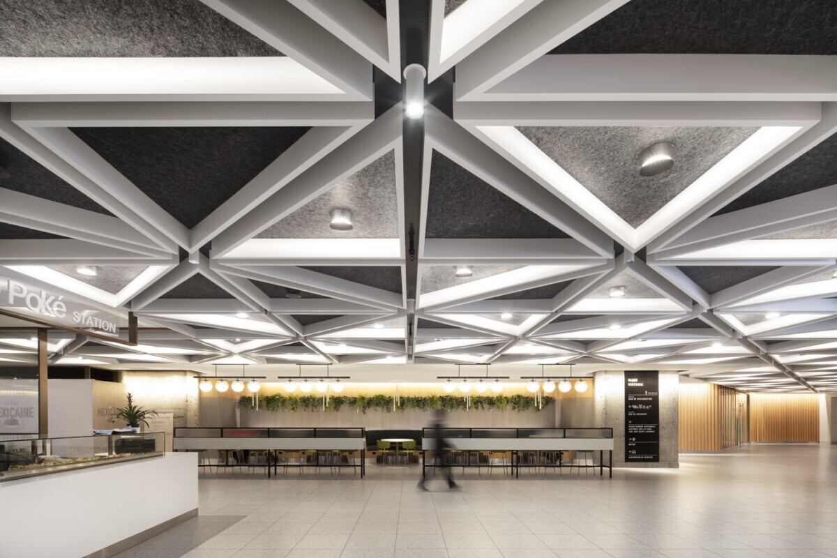 AERO:Form Trilateral Open Cell products by Maxxit at Place Victoria in Montreal