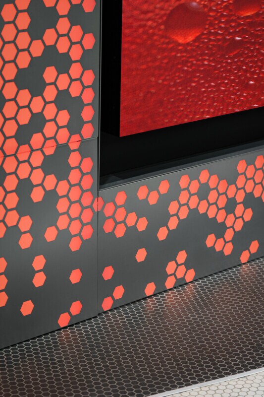 PANEL:Form Backlit Wall Panels by Maxxit