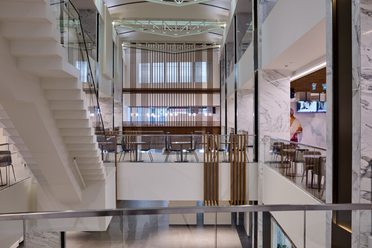 World Exchange Plaza featuring a decorative wall partition.