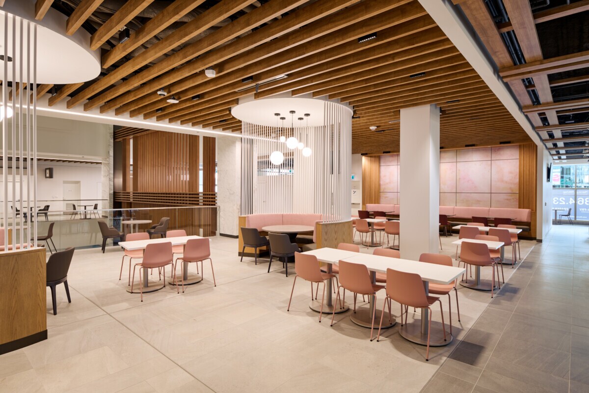 Protero traditional baffle basketweave wall partition at the World Exchange Plaza